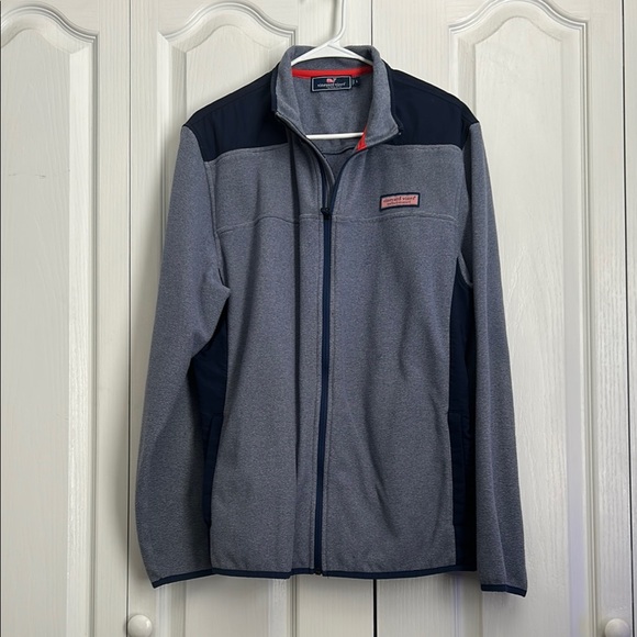 Men's Gray and Black Jacket - Picture 1 of 3